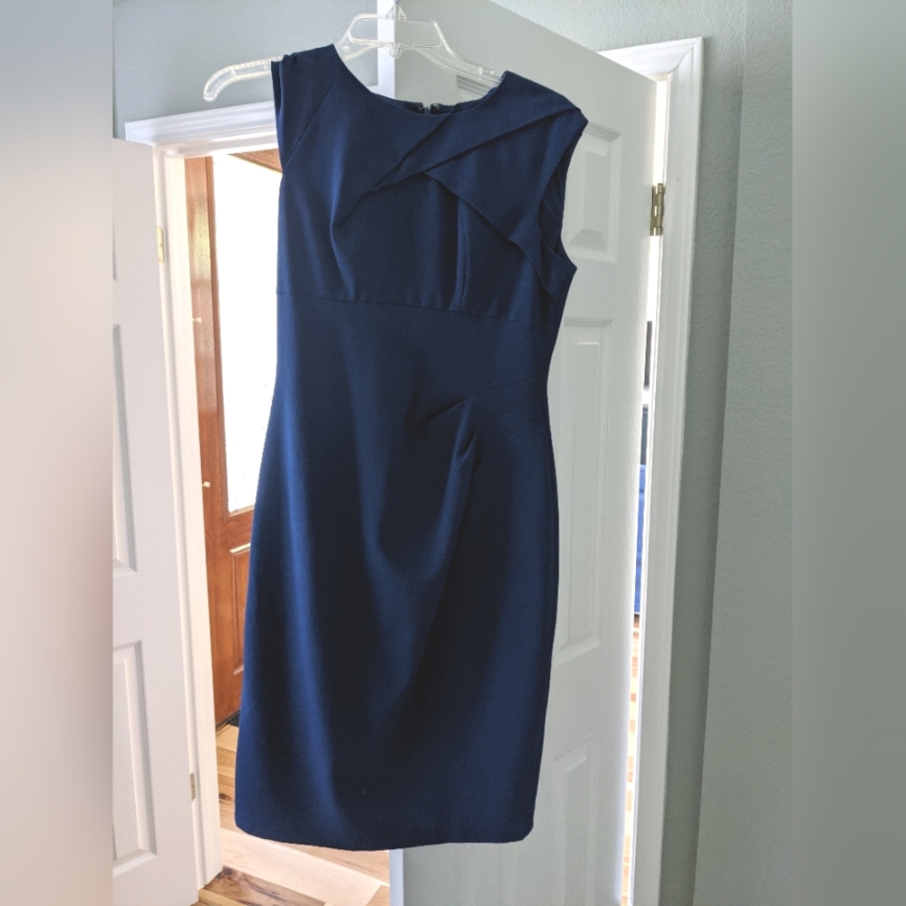 Adrianna Papell sleeveless cocktail dress